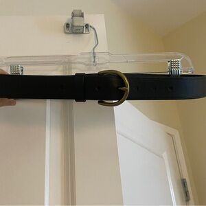 Madewell Medium Perfect Leather Belt in Black